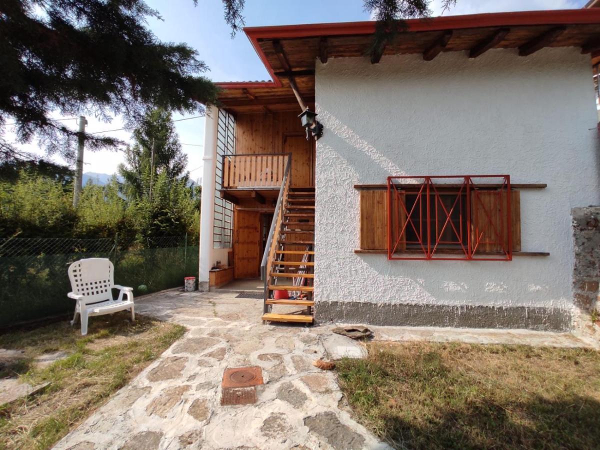 Appartamento Con Giardino Privato. Rubiana Kültér fotó