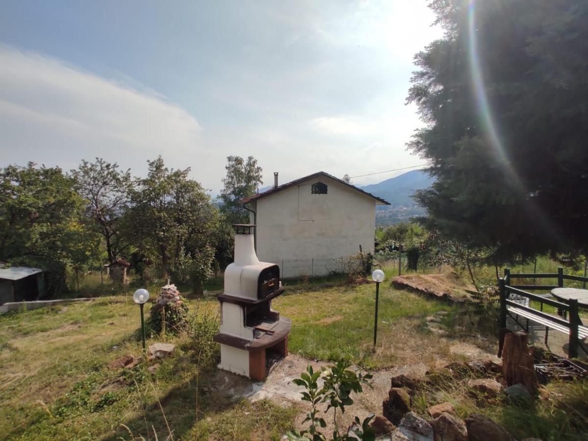 Appartamento Con Giardino Privato. Rubiana Kültér fotó